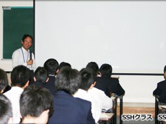 札幌日本大学高等学校学生上课