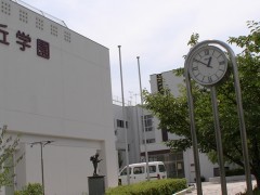 云雀丘学园高等学校校园设施