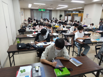【程老师直播文字版】孩子目前日语N2，想报考日本高中还要学什么？