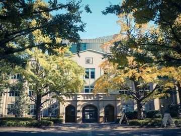 这所日本高中虽然规模小，但是堪比青山学院大学的附属女高!